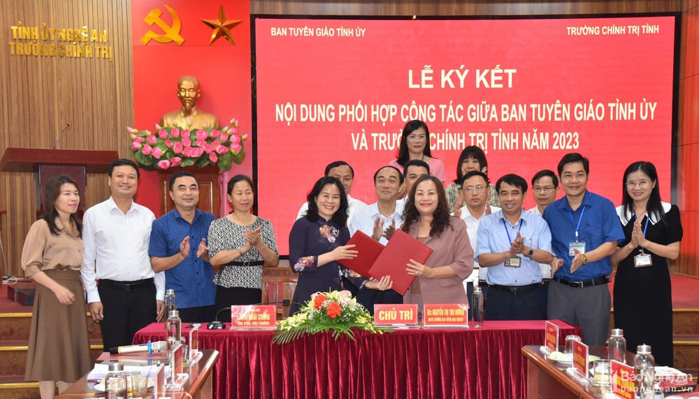 Nâng cao hiệu quả phối hợp giữa Ban Tuyên giáo Tỉnh ủy và Trường Chính trị tỉnh Nghệ An