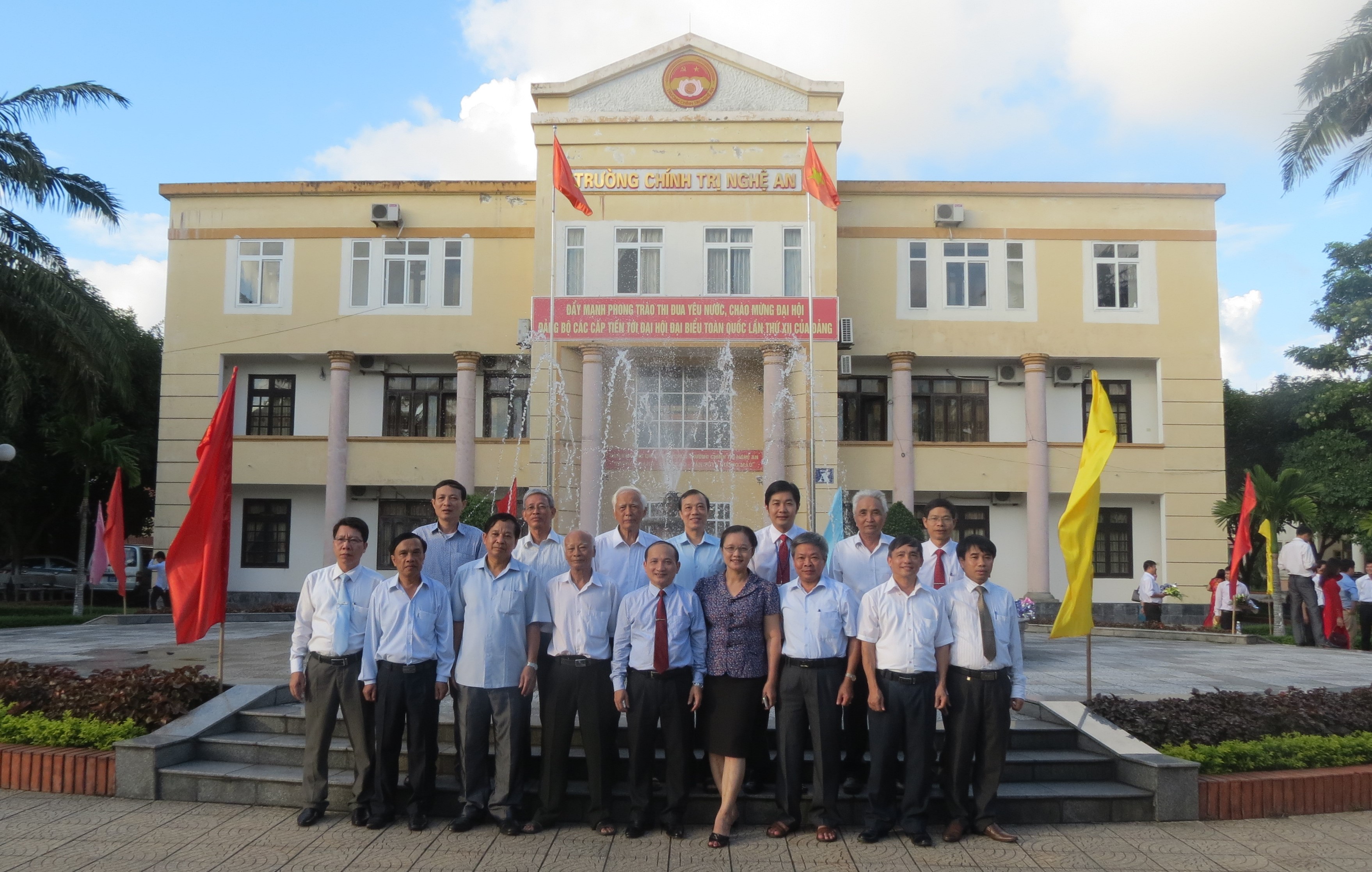 Trường Chính trị tỉnh Nghệ An - Truyền thống và phát triển
